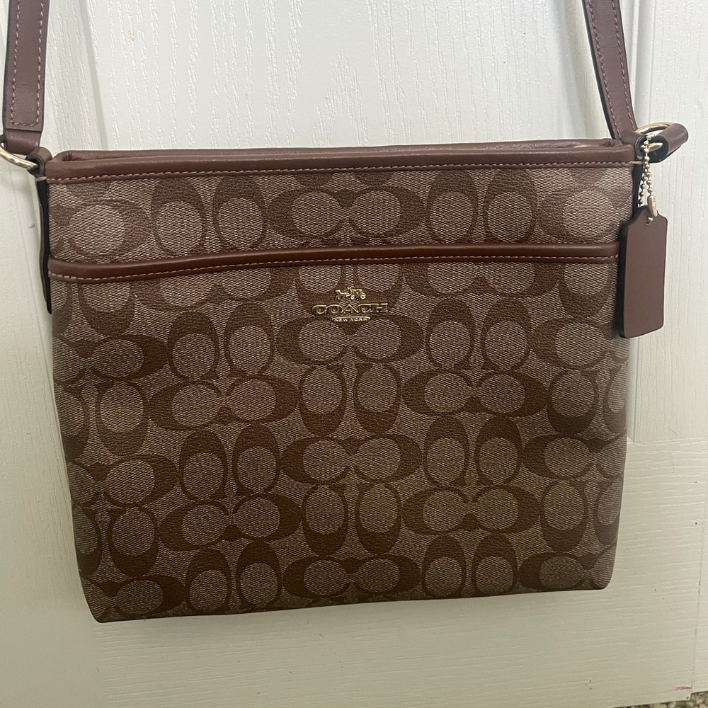 Coach classic crossbody bag